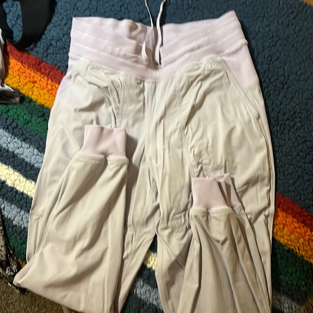 Lululemon pants
